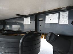 Schwarzmueller PA 2/E  Carrier Vector 1950 Bi-Temp