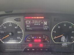 Mercedes-Benz Atego 818