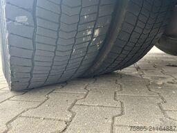 DAF CF 410 FT Space Cab / 742 dkm / 2 Tanks / NL Truck