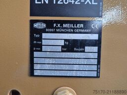 Mercedes-Benz Arocs 1836 AK 4x4 Meiller AHK