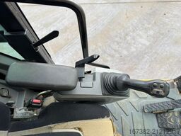 Caterpillar 320EL