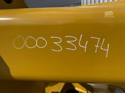 Caterpillar D8T D8R D8N Single Shank Ripper (forged shanks)