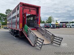 Finkl 3 deck - lift- water - vans - steering axle