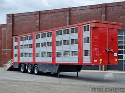 Finkl 3 deck - lift- water - vans - steering axle