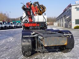 Mercedes-Benz Antos 3240 8×2 / Typhoon L170Z3 crane