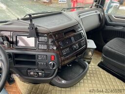 DAF XF 530 6x2 Truck. WATCH VIDEO