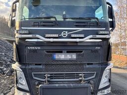Volvo FH540 6x4 winter service equipped tipper truck