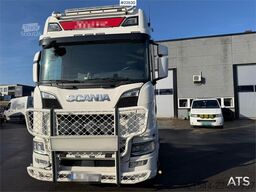 Scania R580 6x4 tractor unit w/ hydraulics