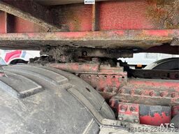 Renault T460 tractor unit