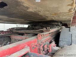 Renault T460 tractor unit