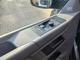 VW T6.1  9-Sitzer-Stoff   Klima