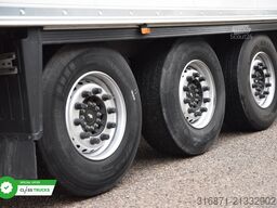SCHMITZ CARGOBULL SKO FP 60 ThermoKing SLXi 300
