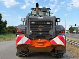 Hitachi ZW310-6