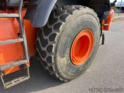 Hitachi ZW310-6