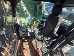 Komatsu PC 240LC-11E0