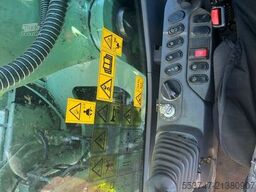 Komatsu PC 240LC-11E0