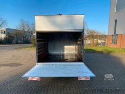 PEUGEOT Boxer Koffer 335 L2 BlueHDi 130 *Ladebordwand*