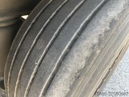 Schmitz Cargobull SCB S3T / Plateau - Flat Bed / Disk Brakes / Sw...