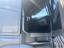 Mercedes-Benz Actros 1845 GigaSpace Euro 6 / Auromatic / 60 %...