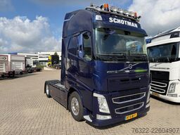 Volvo FH 460 GLOBETROTTER XL / DYNAMIC STEERING / I-P...