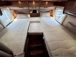 HYMER/ERIBA B 588 PremiumLine * Einzelbetten-Hubbett *