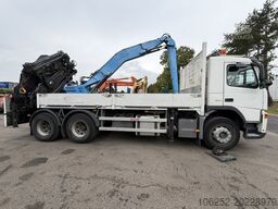Volvo FM 300 6x4 PRITSCHE + (25.8m!) KRAN HIAB 245 E-...