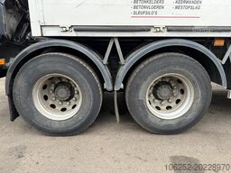 Volvo FM 300 6x4 PRITSCHE + (25.8m!) KRAN HIAB 245 E-...