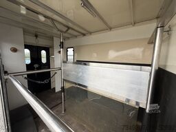 Mercedes-Benz Sprinter PAARDENWAGEN | HORSETRUCK | TVW | CLAS...