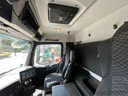 Mercedes-Benz Arocs 3358