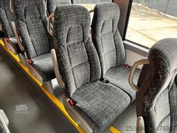 Volvo B8R 8900 6x2*4 AC / AUXILIARY HEATING / WHEELCH...