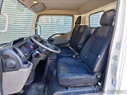 Nissan Cabstar 35.13 NT400 Multitel MX 250