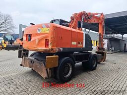 Hitachi ZX 190 W-3 2 Buckets!