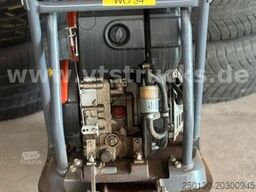 HYUNDAI LF 130 Rüttelplatte LF 130