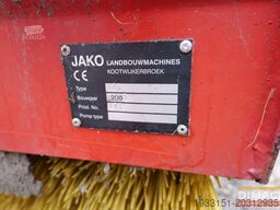 Schaffer 221 S Schaffer 221 S minishovel met 2 bakken pa...