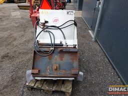 Schaffer 221 S Schaffer 221 S minishovel met 2 bakken pa...