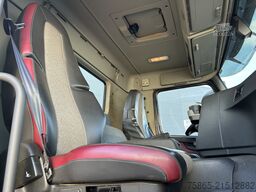 Volvo FM 460 / VDL Hooklift 25 Ton / Dynamic Steering...