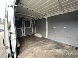 IVECO Daily 35S12 L2H1 AHK*TÜV 05.27*2X VORHANDEN*