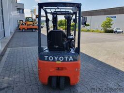 Toyota 8FBET15 / Triplex: 4.30m / nur 1.842h! / SS