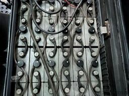 Toyota 8FBET15 / Triplex: 4.30m / nur 1.187h! / SS