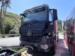 MERCEDES-BENZ Arocs 2851 6x4 Holzlkw mit Kran Bj 2015