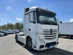 Mercedes-Benz Mercedes Actros 1851
