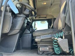 Mercedes-Benz Mercedes Actros 1851