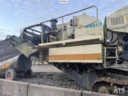 Metso LT106 Crusher w/ Magnetic belt.