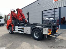 Mercedes-Benz AXOR 1833 AK 4x4 Hiab 20 Tonmeter laadkraan