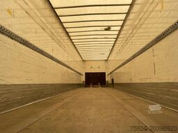 Kögel SPKH 24 Closed Box / SAF Axles / Discbrakes / N...