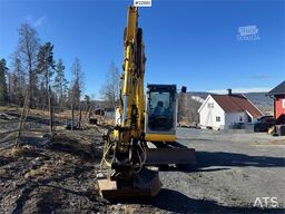 New Holland Kobelco E70BSR-2 – Rototilt – 2 buckets – Only 1 o