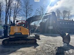 Volvo ECR145EL crawler excavator – Rototilt – 3 buckets