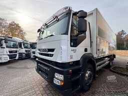 IVECO Stralis/LBW/AHK/2xTank/Lift-Achse/Top-Zustand