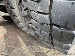 IVECO Stralis/LBW/AHK/2xTank/Lift-Achse/Top-Zustand