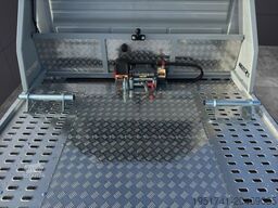 PEUGEOT Boxer Abschleppwagen AHK 3,5t Klima VDI2700 Zert